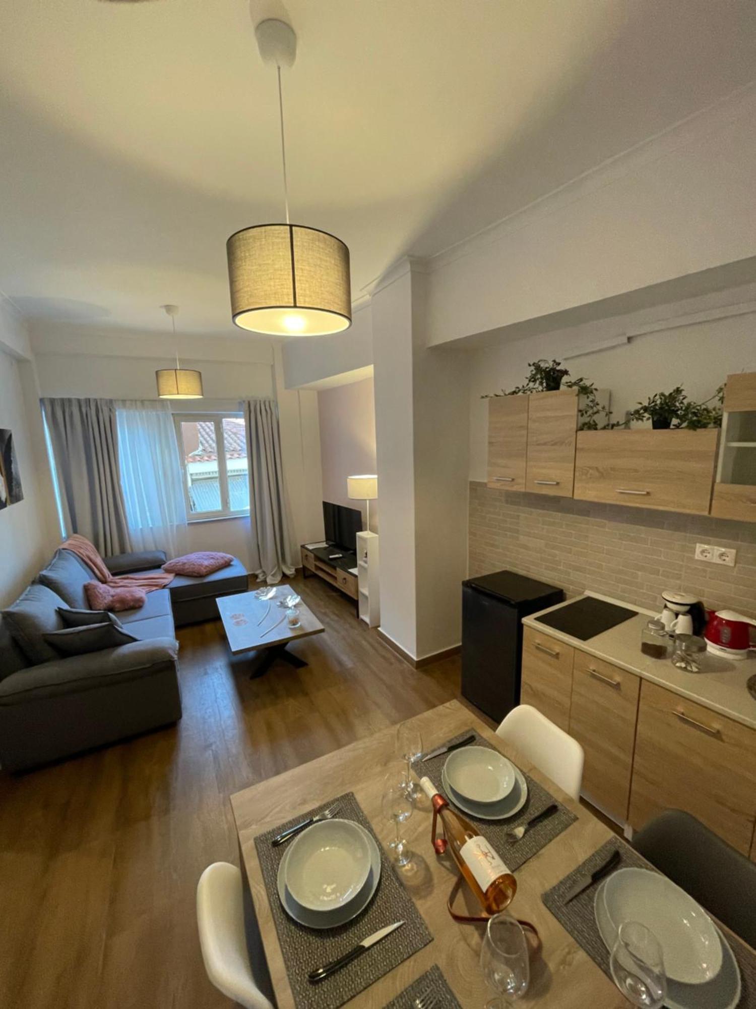 Compass Lofts Athens Apartment ภายนอก รูปภาพ
