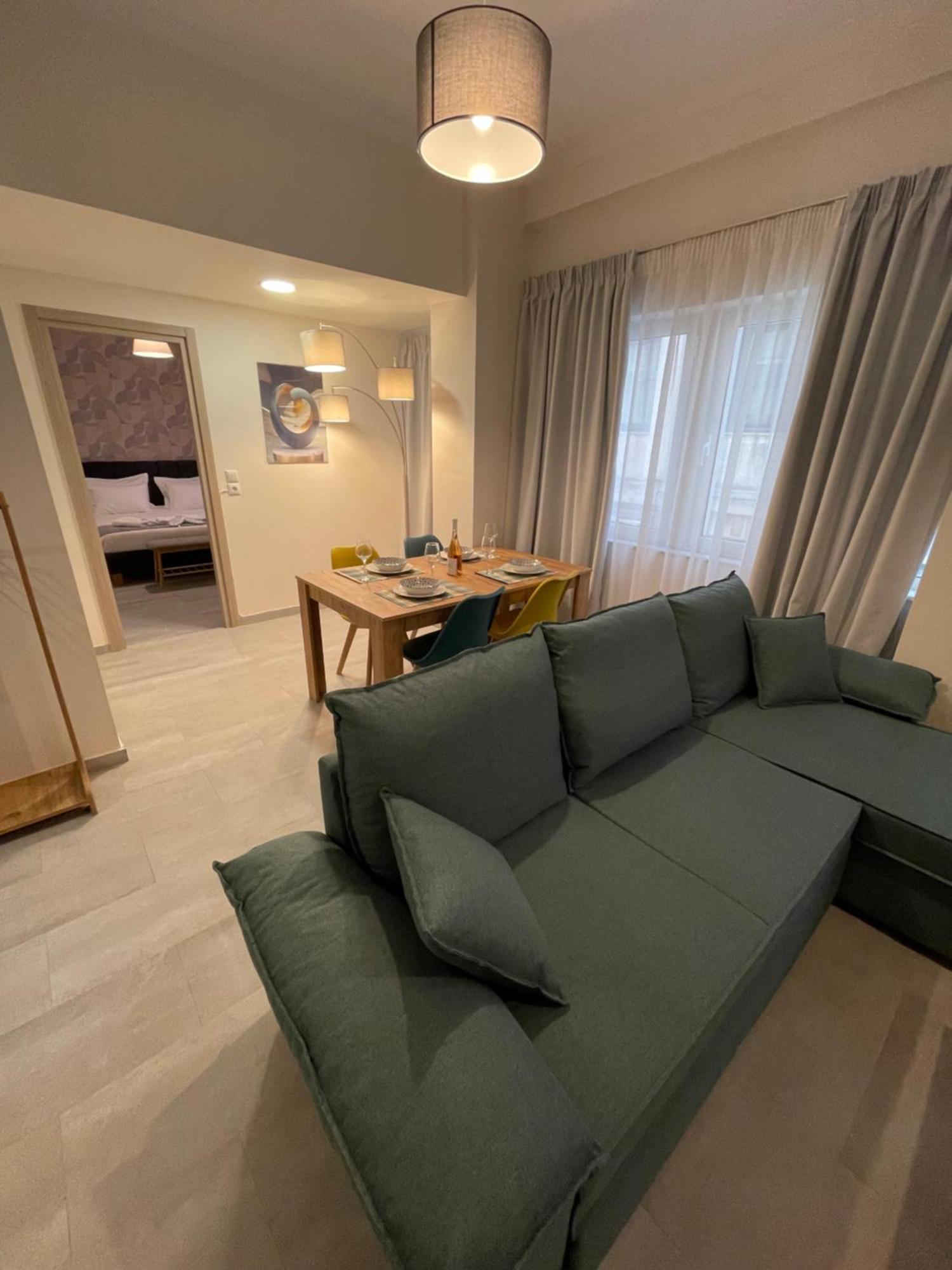 Compass Lofts Athens Apartment ภายนอก รูปภาพ