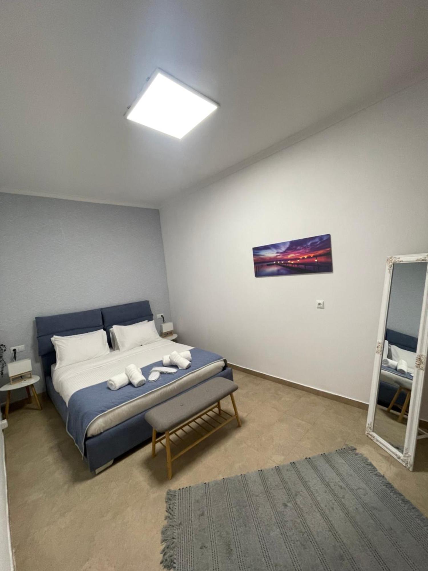 Compass Lofts Athens Apartment ภายนอก รูปภาพ