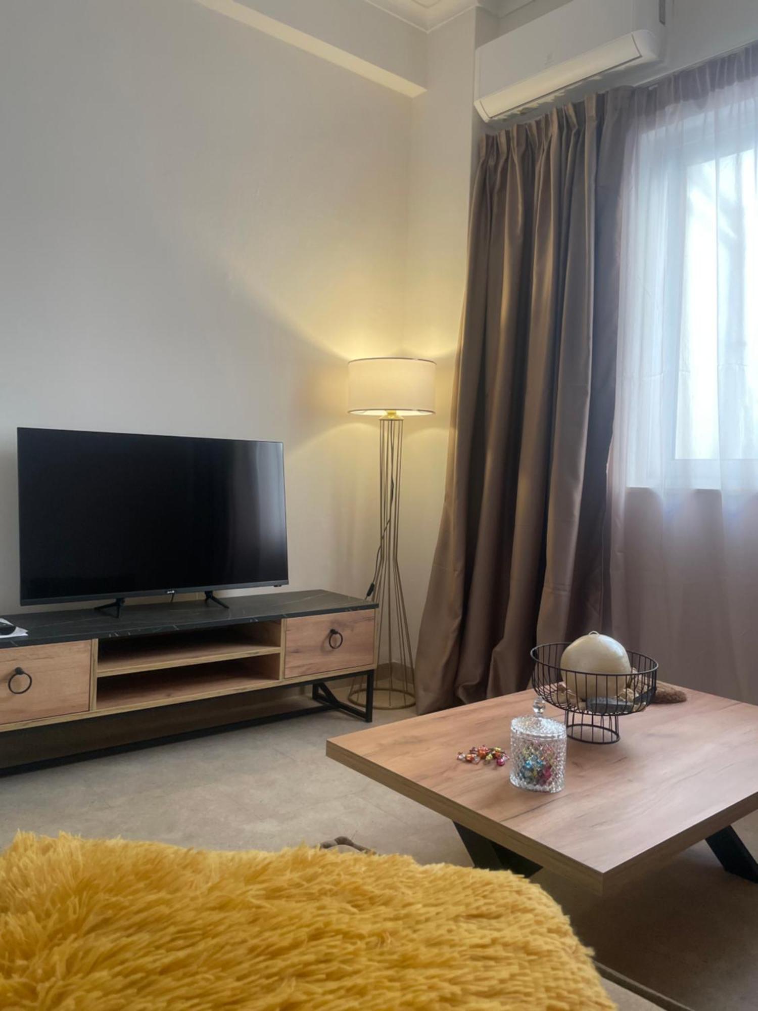 Compass Lofts Athens Apartment ภายนอก รูปภาพ