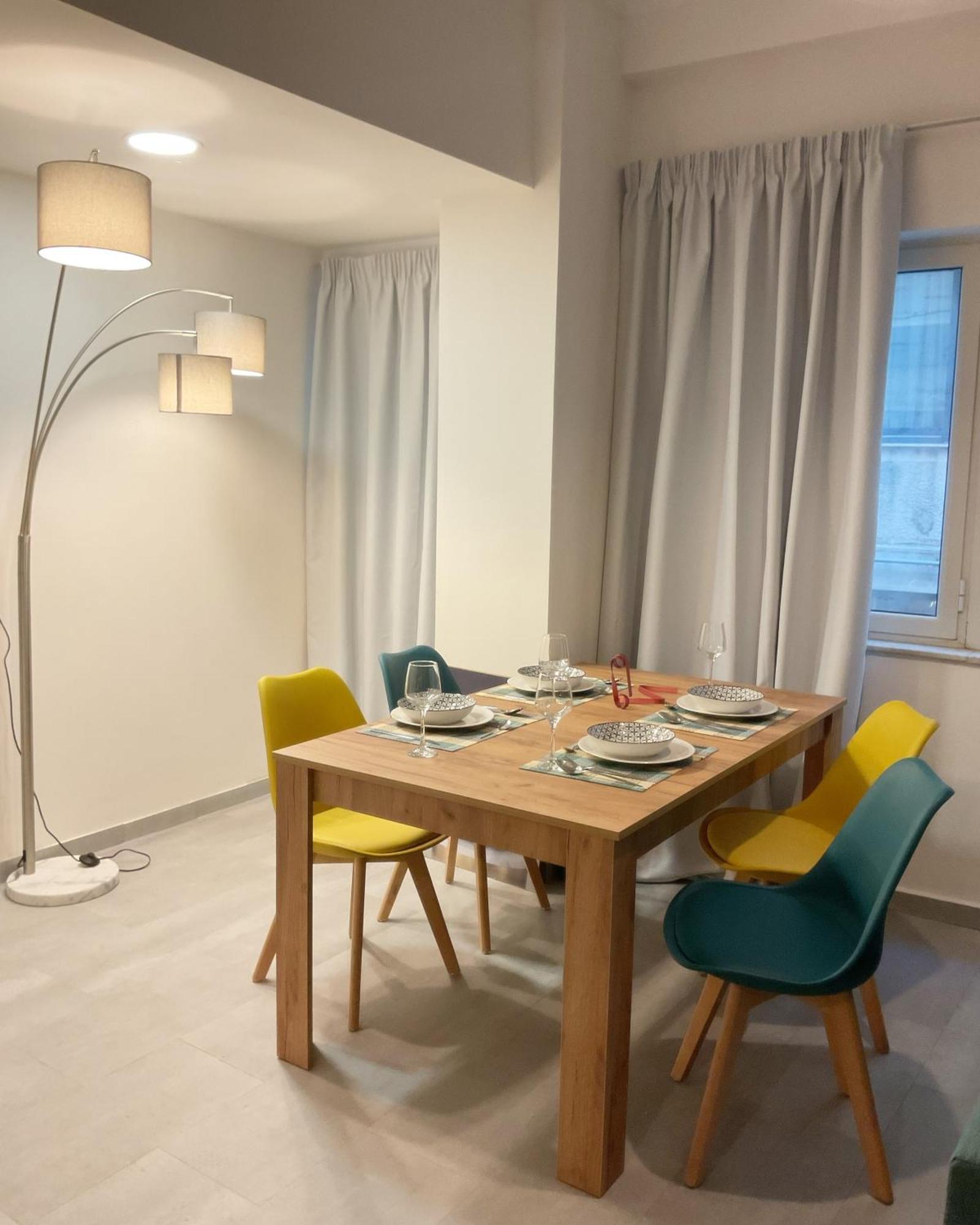 Compass Lofts Athens Apartment ภายนอก รูปภาพ
