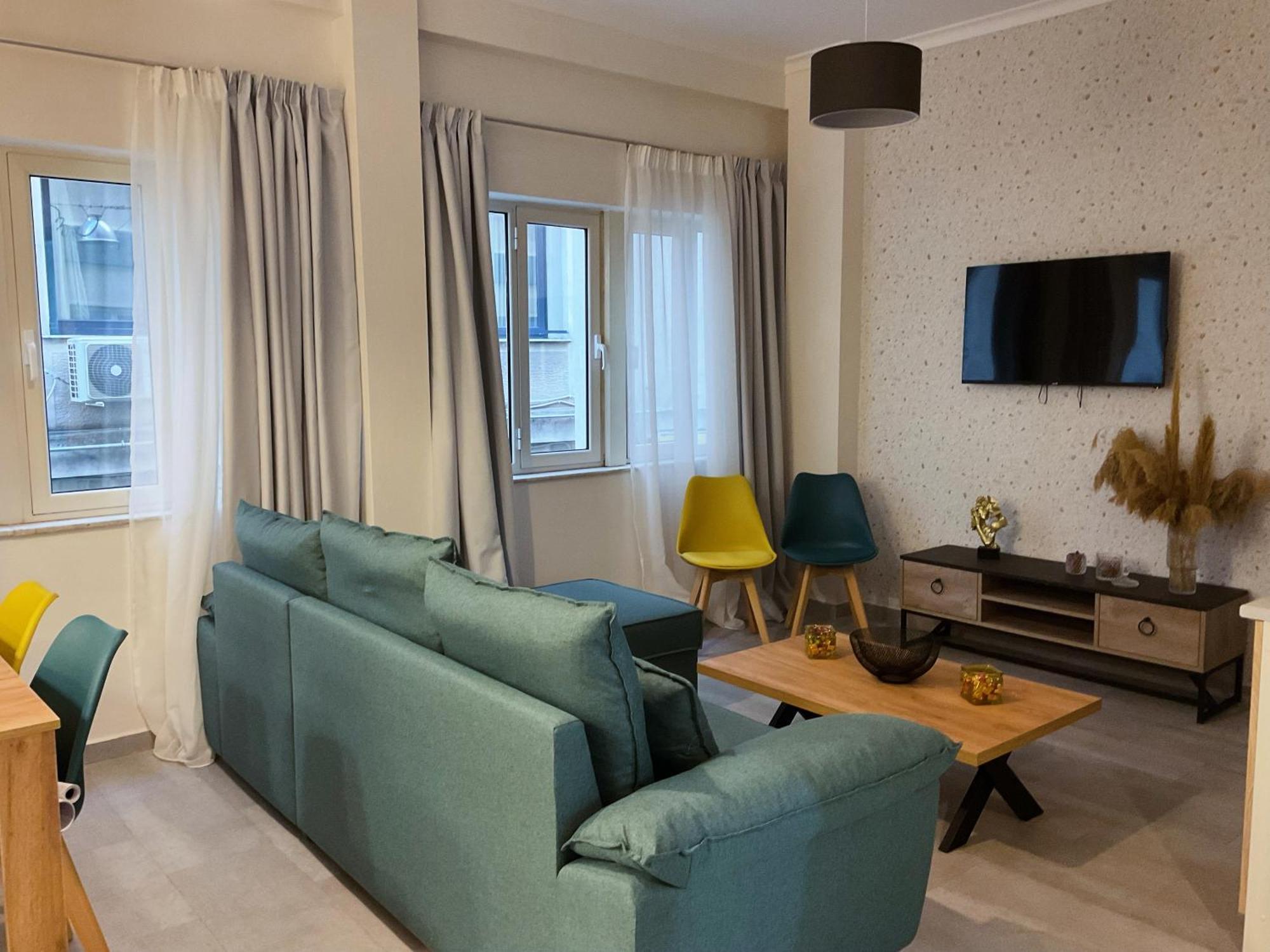 Compass Lofts Athens Apartment ภายนอก รูปภาพ