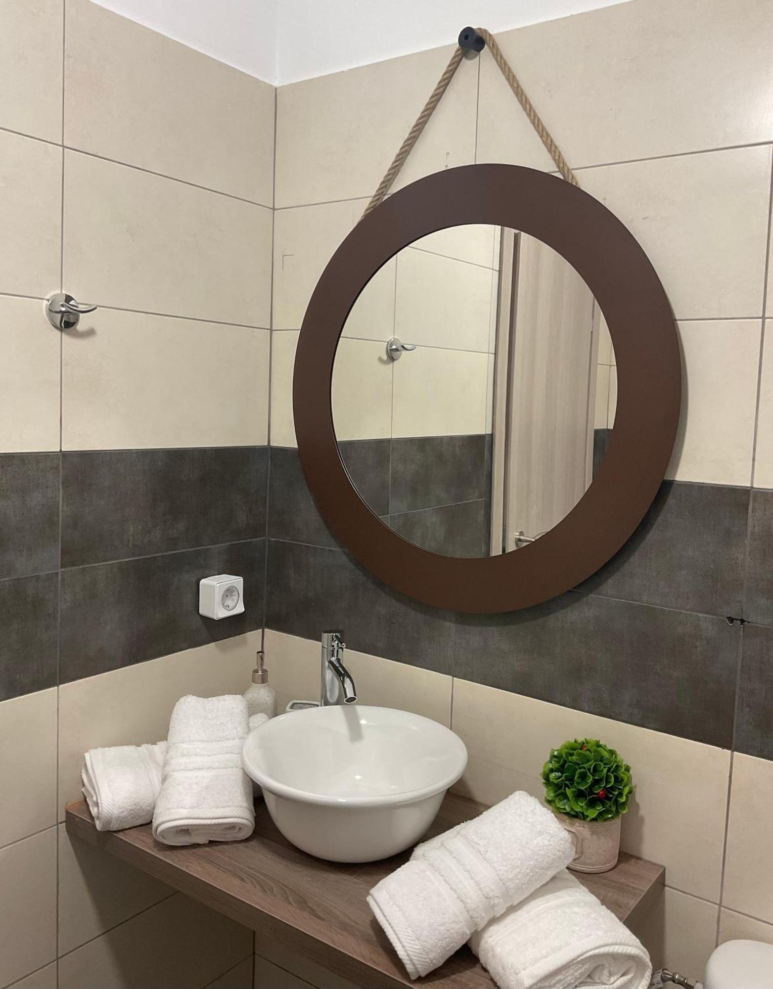 Compass Lofts Athens Apartment ภายนอก รูปภาพ